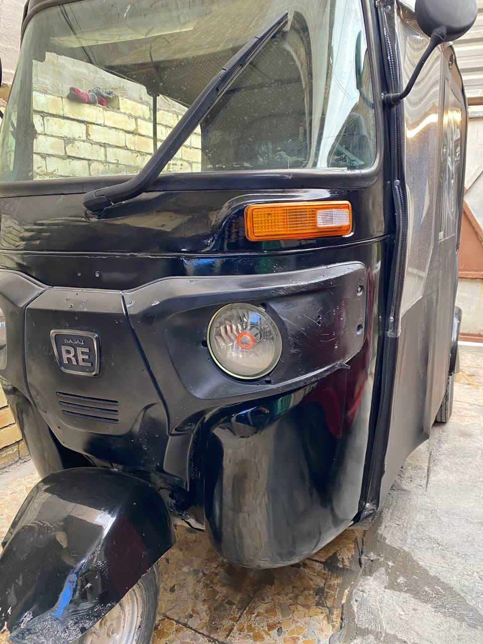 السلام عليكم تكتك للبيع موديل 
2016 .اوراق المصطفى

جاهزه مكينه كهربائيات 
مكينه عشرين

تخم تاير ..كبل للشارع مابيها اي نقص مثل ما تشوفها بالصوره..سعر 

3250..التكتك معمره ومصبوغه كلها ..

بغداد العبيدي الشهداء الاولى


**إذا كنت صاحب هذا الإعلان وتريد حذفه لأي سبب، رجاءا أرسل رسالة إلى الدعم الفني**