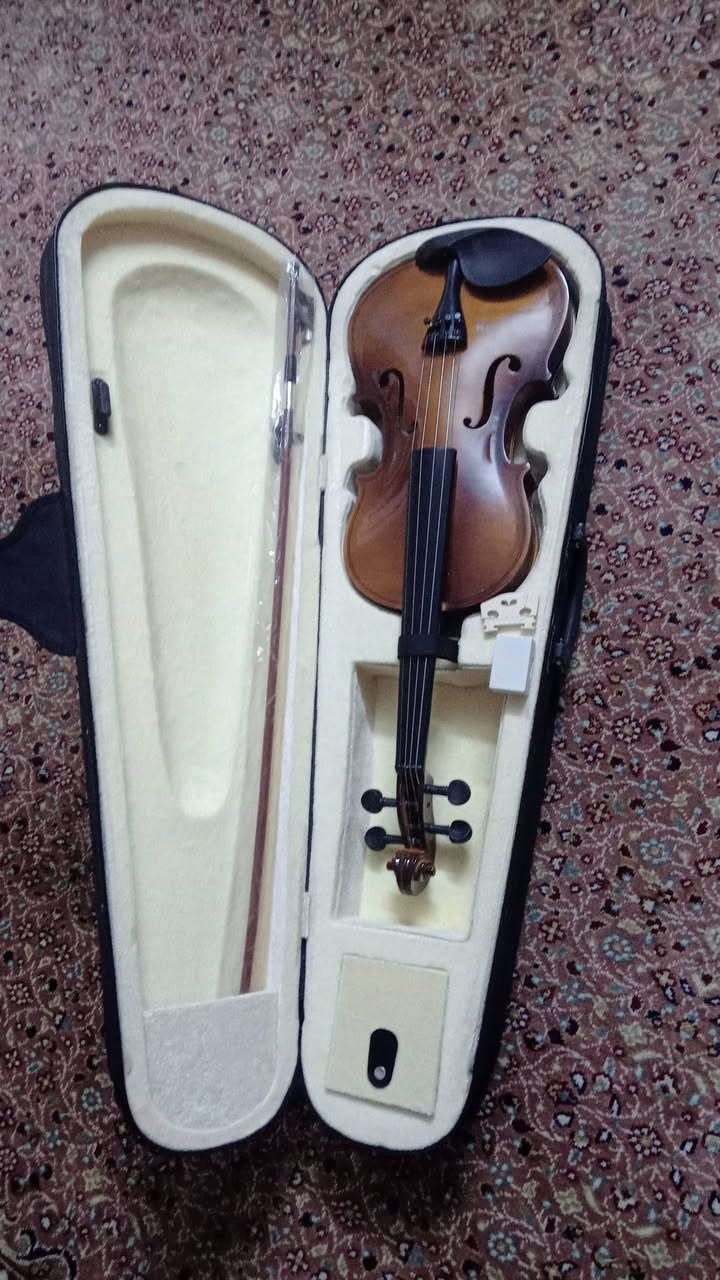 السلام عليكم كمان للبيع السعر ٥٠ الف


**إذا كنت صاحب هذا الإعلان وتريد حذفه لأي سبب، رجاءا أرسل رسالة إلى الدعم الفني**