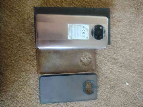 جهاز بوكو X3برو ذاكره 256نضيف مع كارتون للبيع 
لسعر 200وبي مجال *********** كركوك
