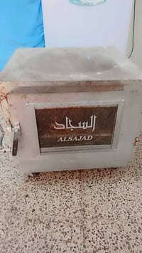 ٣٠ قفل