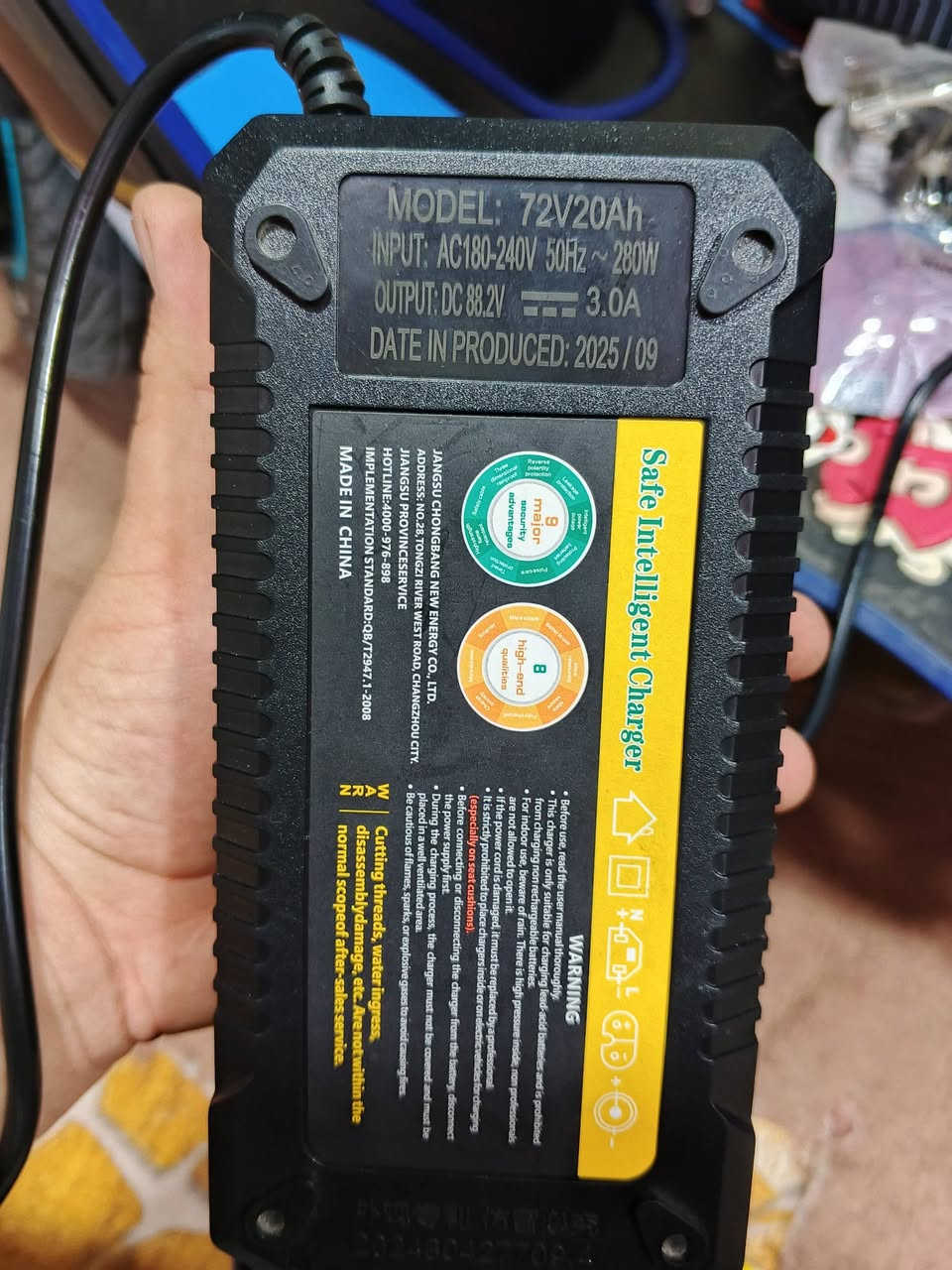 بطاريات ريان حجم 26 ستعمال شهرين ويه وصل دراجه هنه وشاحنه مالتهن ابيعهن سعر 200 توصيل ماكو 
مكاني بصره جمهوريه شارع المكاتب 
رقمي ***********
