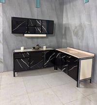 كاونتر متر ونص • سنك مرمر متر وعشرين • توصيل بغداد ومحافظات