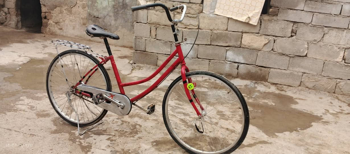 بيسكل البيع السعر 35 ألف مكان القرنه بهورسعد ***********
