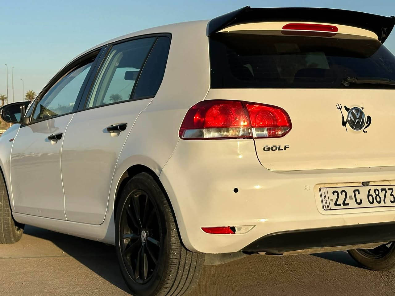 ٢٠١١ خه ليجي يه ك جاملغي سبوغه بي ژوري
١٥٨ هه زار رويشتيه سحر٩٥ وه رقه 
*********** أربيل, العراق
