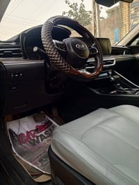 K5   رقم بغداد حره بسمي  موديل 2021  فىه EXفول مواصفات تحكم استيرن كشن...