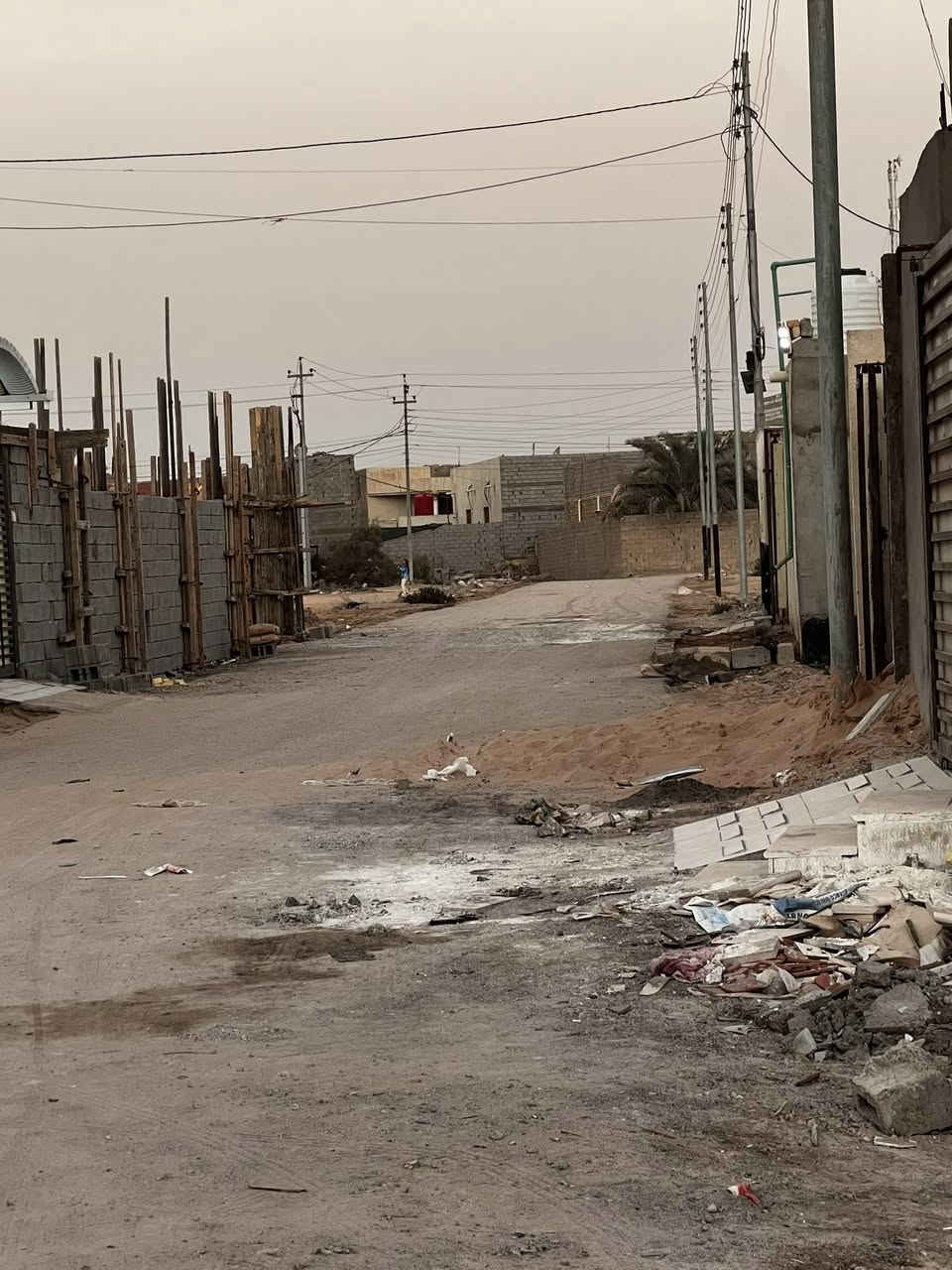 قطعه ارض للبيع في الجزيره الفيروزية قريبه على الش وقريبه على جسر خالد 100متر السعر 26قابل للتفاوض للتصال ***********
