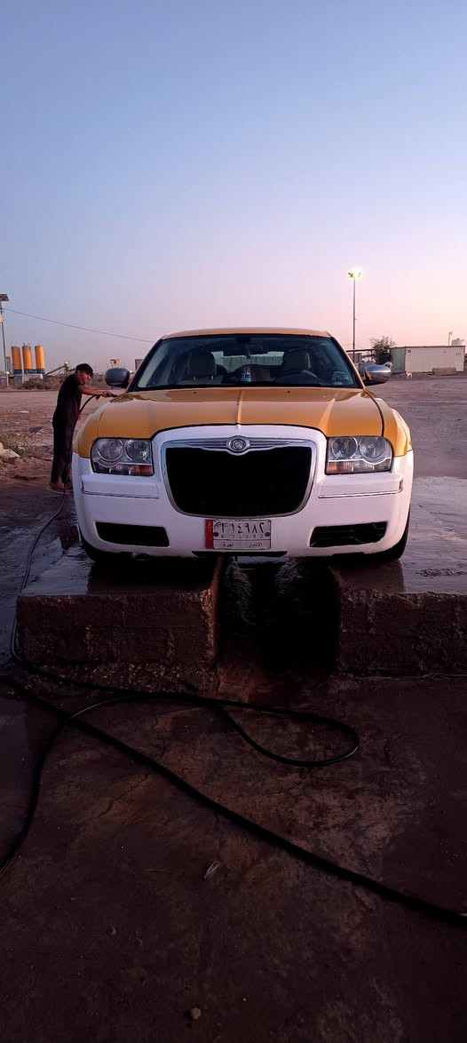 ابواما ،،10،،اصل رقم انبار تحويل مباشر
لسياره جاهزه من كلشي 
خط ماله ذي غار بصره 
سعر 90وبيه مجال حك لجيه 
عنوان الرفاعي ***********
