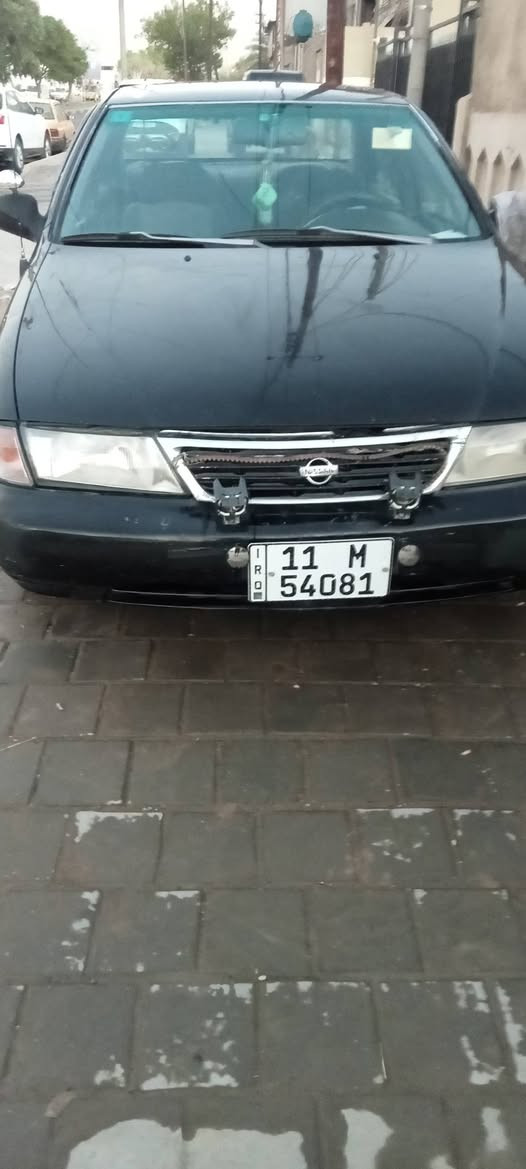 سلام عليكم للبيع نيسان سني مديل 98 رقم بغداد إنكليزي بسمي 29سنويه فتحه سقف سياره خير من الله *********** مكاني بغداد شارع فلسطين
