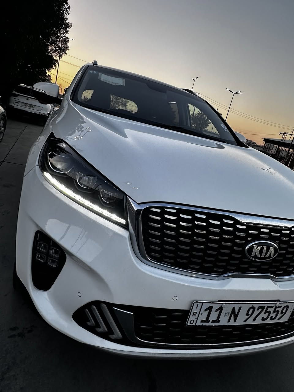 اسعد الله أوقاتكم بل خير والبركه احبتي سورنتو20خليجي بونراما بصمه كراسي كهرباء ٦ سلندر مكفوله من الصبغ والضربه والتبديل رش بل بلاستك الأمامي فقط ورصه بل باب مال سايق مسحوبه السياره جديده جدا ماشيه ٥٩ اللف حقيقي الباقي على وضع الشركه رقم بغداد الجديد ابسمي سنويه وهزه جديده 
مكانها بغداد العامريه سعرها 259 ورقه قفل 
***********
