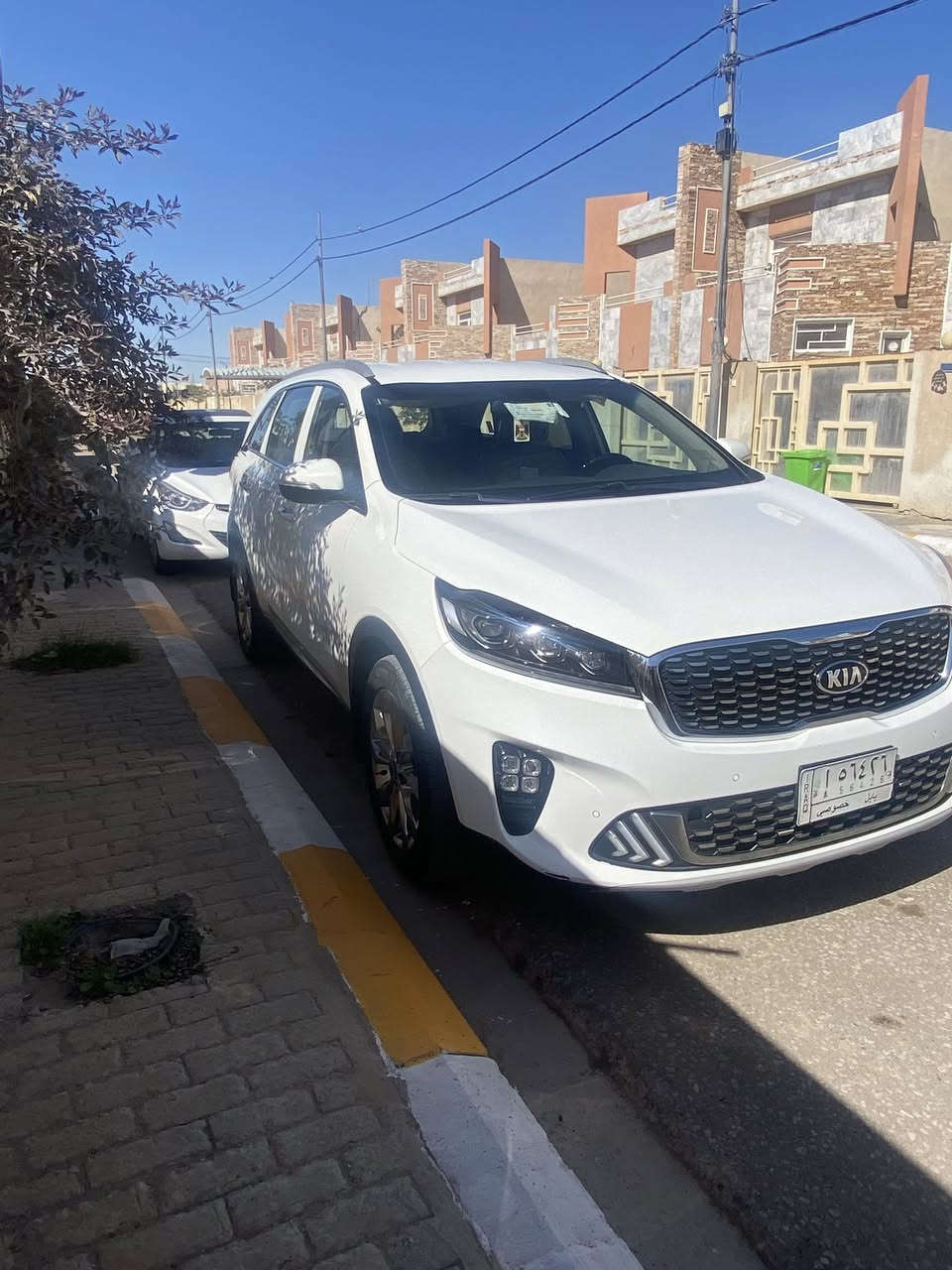 السلام عليكم 
السلام عليكم 
للبيع كيا سورنتو 2020 (خليجي ) رقم بابل 
سياره مكفوله مواصفات ضمان شركة الدولية
 ماشيه 86
1_بصمه ابواب
2_محرك 6سلندر
3_نفكيتر ماوس جي بي اس خرائط
4_حساسات اماميه خلفيه
5_اللايت زنون 
6_شاحن وايرليس
7_شاشه اصليه
8_كامره صليه دواره 
9_كراسي 2 كهرباء
10_ 3قطع تبريد
11_لد امامي مع تشغيل 
12_كروز مثبت سرعه
13_تحكمات ستيرن
14_سبعه راكب 
15_ويل كب نيكل
16_بصمه تشغيل وابواب
17_كير 8 نمر 
18_ترحيب 
19_كشنات جلد
20_جنطه كهربائية ذكيهً (الفتح عند الاقتراب)
21_مري شفط اشاره بل مري
22_بردات ابلادية
23_اربع انظمه قياده smart.  Cimfort.  eco.  sport
24_كشافات ضباب
25_علامة سورينتو  مضيئه بالدواسه
26_لايت زنون عالي وناصي  
السياره بأسمي وتحويل ثاني يوم 
لاتصال ول استفسار ***********
