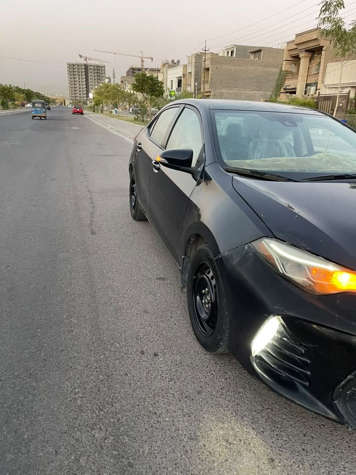 كورلا 2018 SE شمالي شرط تحويل 
كير - محرك - تبريد - تدفئة كله مكفول 
ماشية 103 وقابل للزيادة 
رادار بلادي - شاشة بلادية - نضام سبورت - ويل كب وطخم تاير جديد
حادث خلفي بجم كبس لالغد ولاشاصي 
بيهة صبغ قبق جنطة وجاملغات خلفية وباب خلف السائق وجاملغ امامي بدون دواخل 
عارضيهة 127 وبيهة مجال 
العنوان بغداد / حي الجهاد قرب مجمع السلام السكني 

***********
