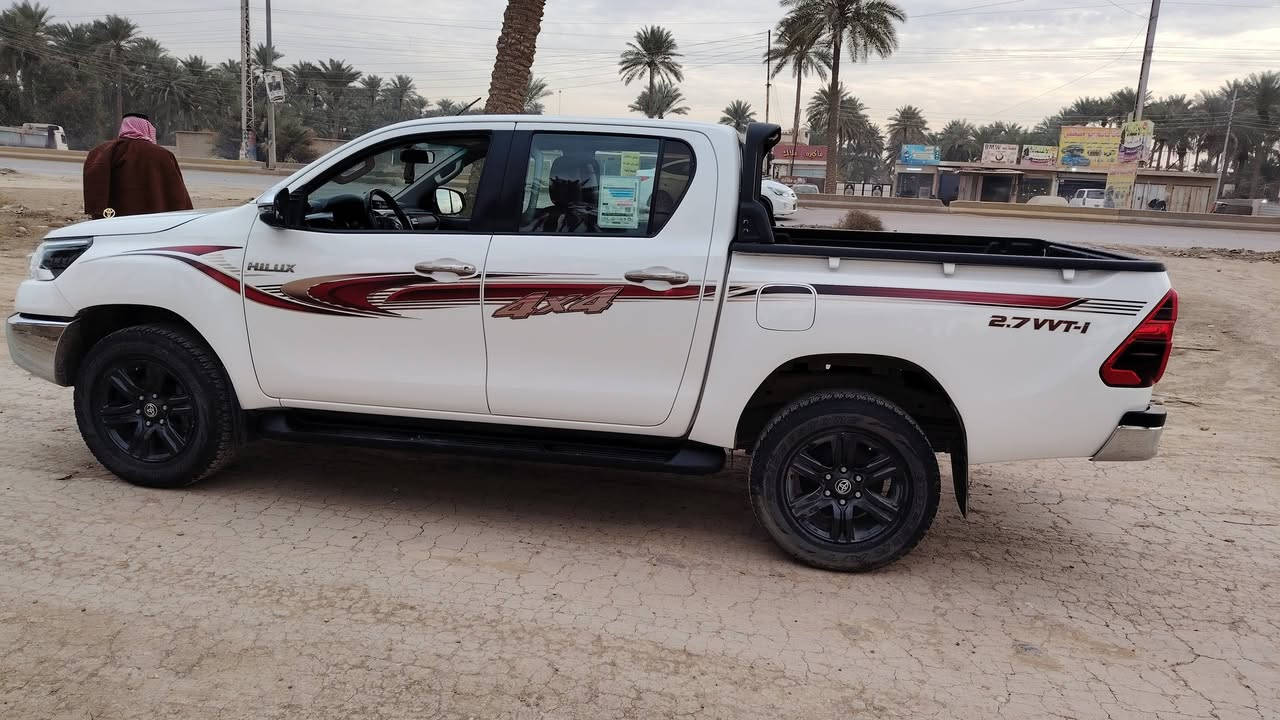 سلام عليكم بيكم هايلوكس 2021
مكفولة كفاله عامه  
مواصفات سيد نهرو 
بصمه بلادي + كامره خلفيه
حساسات خلفيه رقم اربيل
كير اوتو وقود بانزين 
تبريد قطعتين 
سعر 305
سكن بغداد ابو غريب 
رقم الهاتف 
***********
