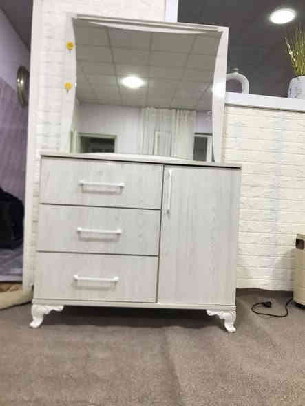 مێز تەوالێت تازە جوان لە سلێمانی
***********
