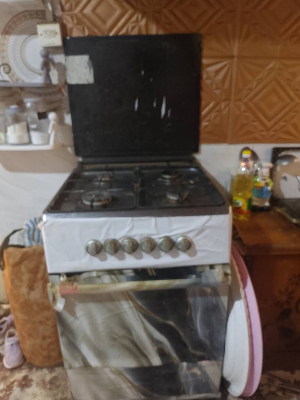 طباخ اربع عيون نضيف ابو الفرن كلش نضيف مامشتغل بي شي سعر ٦٠وبي مجال


**إذا كنت صاحب هذا الإعلان وتريد حذفه لأي سبب، رجاءا أرسل رسالة إلى الدعم الفني**