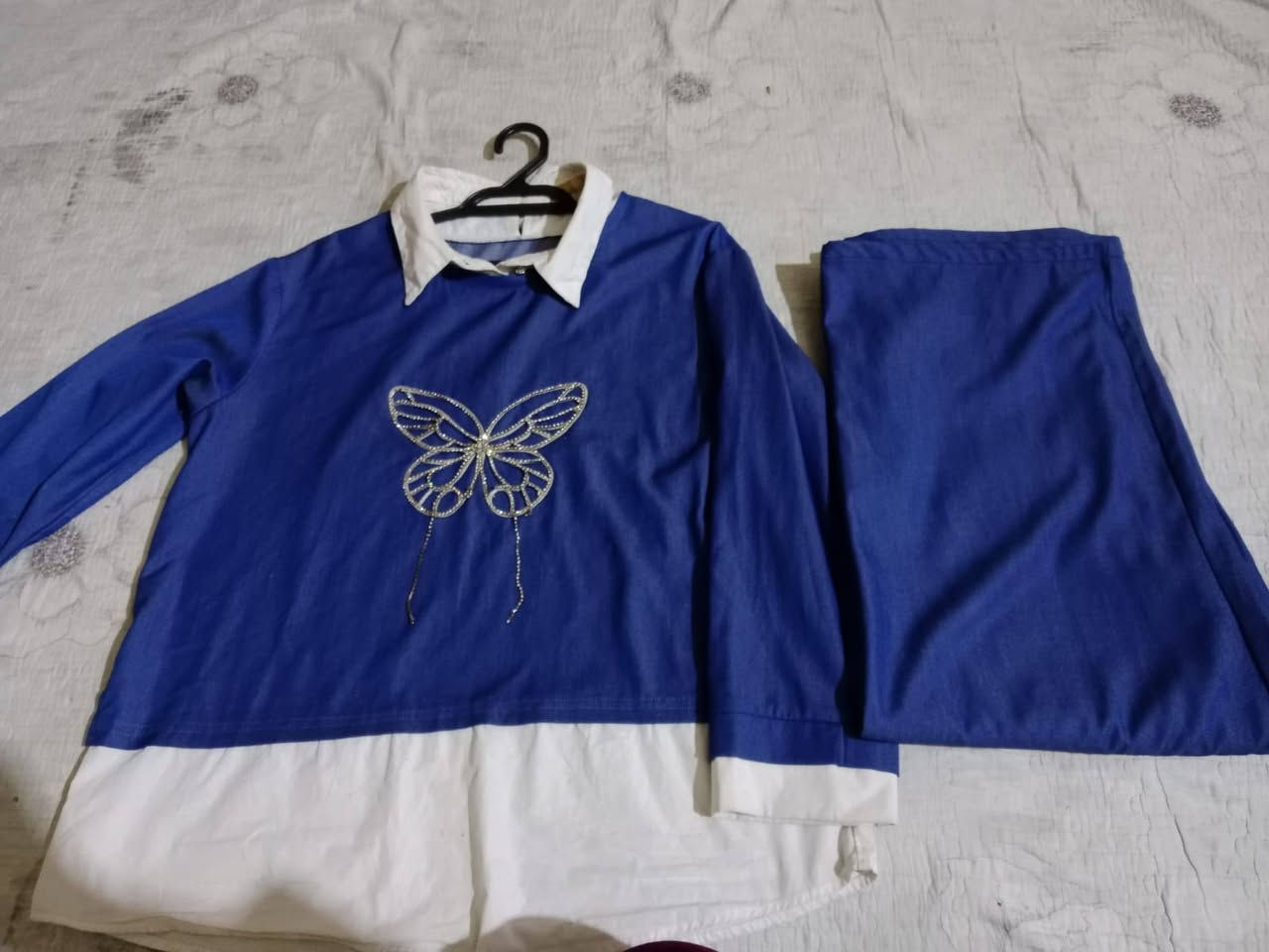 على عشره قطعه وكلهه جديدات


**إذا كنت صاحب هذا الإعلان وتريد حذفه لأي سبب، رجاءا أرسل رسالة إلى الدعم الفني**