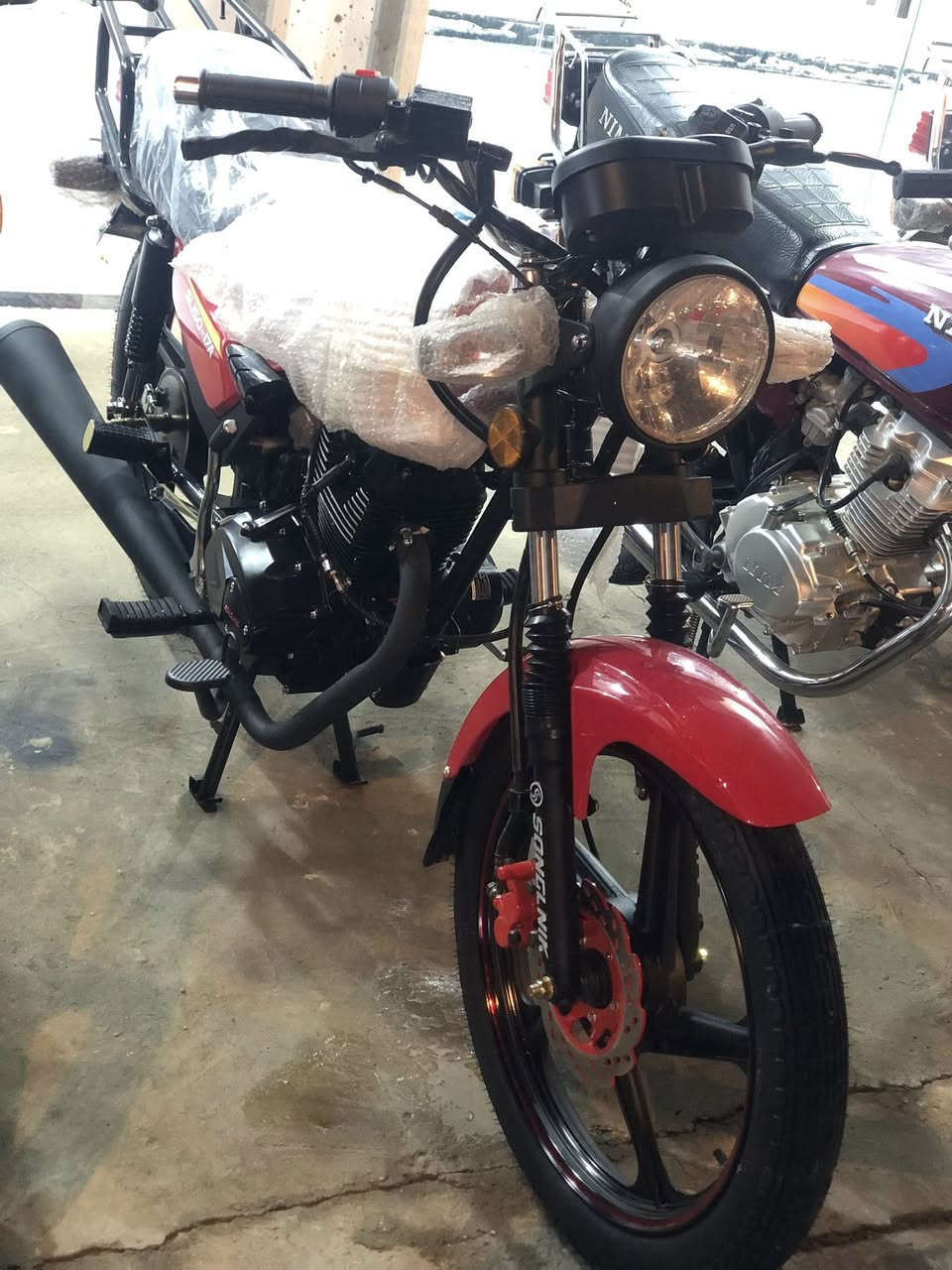 معرض المايسترو لبيع وشراء الدراجات الناريه والشحن 
دايوان نفخ 
ناما اربعه كير امتياز 
شاينك سونك ٢٦
بايسكل شحن 
موبايل ***********
كربلاء نافوره حي العباس شارع السيده نرجس
