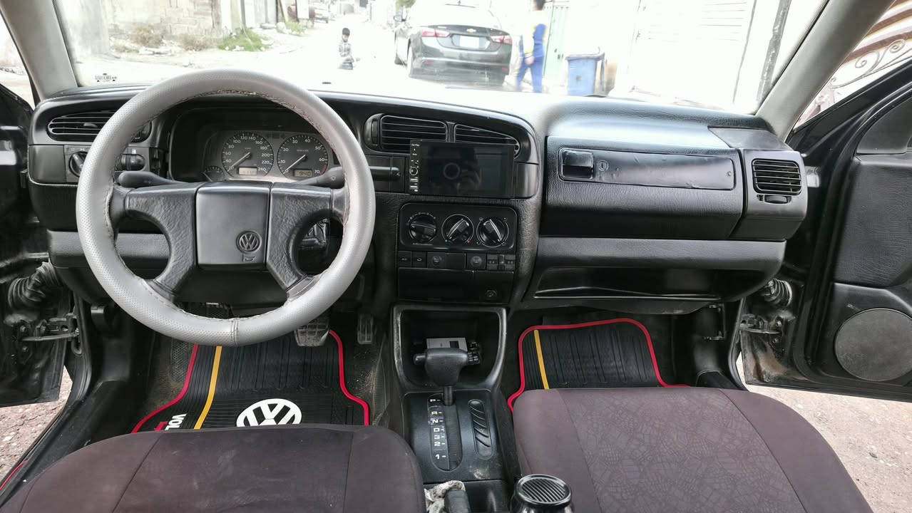 سلام عليكم للبيع غولف فينتو 
موديل 1994
صبغ فرن درجة أولى بدون حادث جمالية فقط
كير محرك مكفول صدر امامي خلفي 
تخم تاير شاشة تدعم ابل كار بلي
سماعات دمام 
رقم بغداد دولي
تبريد شغال 
كير أوتو 
السعر 45بيها مجال
الرقم ***********
العنوان بغداد تقاطع النهروان
