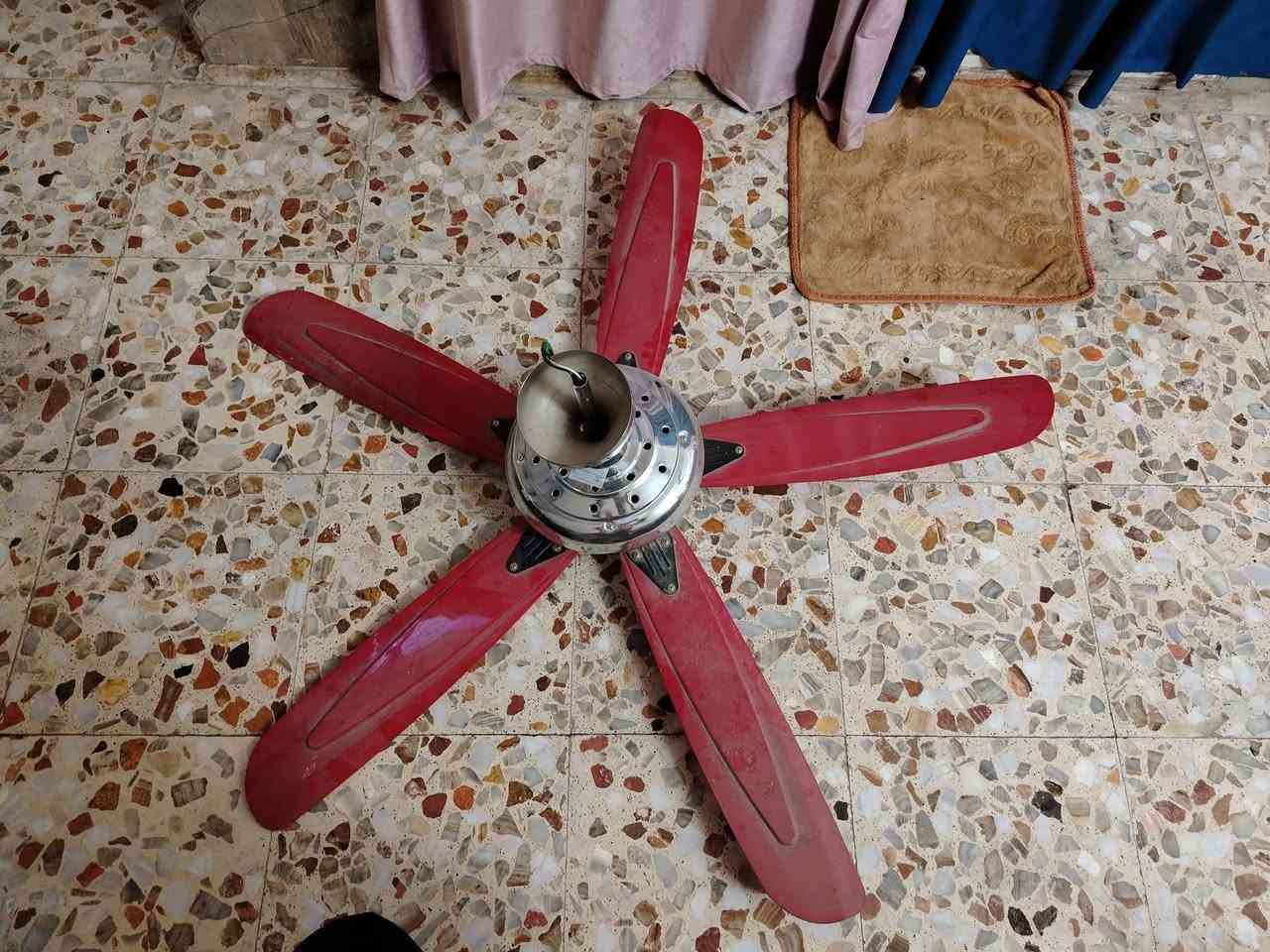 سلام عليكم بنكة ديكور جديدة كترول اصلي هاذة رقمي ***********
