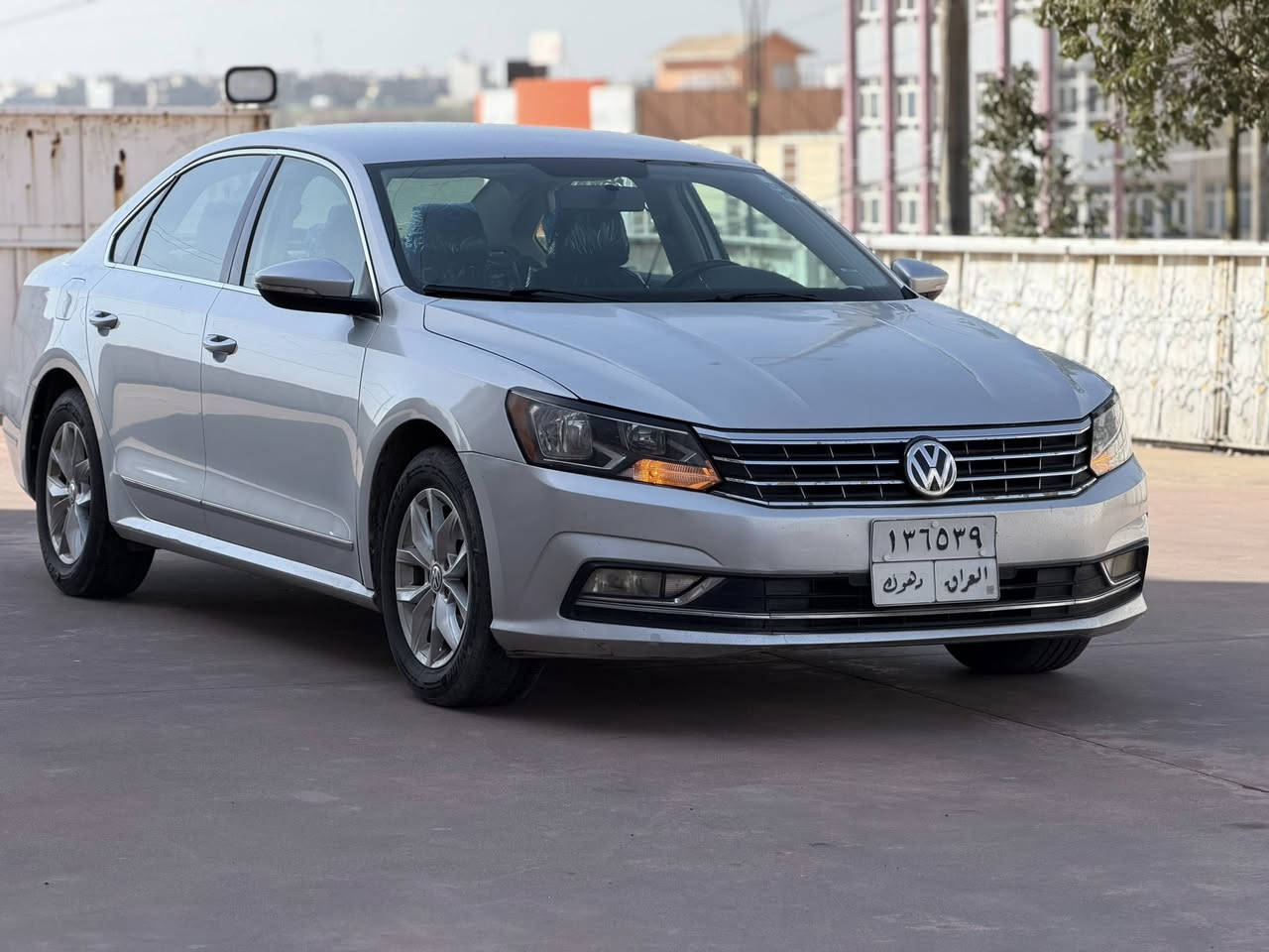 باسات 2017 محرك 1.8
فوكلس واكن باسات موديل 2017 محرك 1.8 المرغوب شركة كفاله گير ومحرك السياره بيها نص بونيد و جاملغ جهة السكن بدون دواخل رقم الشاصي موجود من ضمن الصور  باقي السيارة بدون صبغ بدون بارد ولا شخط ولا رصعه 4 تايرات تخم جديد جامه ما مكسوره جديده شركه صدر جديد شركة  شاشه كاميره ويل كب تحكمات ستيرن تبريد قطعتين 
السعر 118 ورقة السيارة عليها غرامة مليون و 450 الف غرامة تنزل من سعر السياره يعني 108 ورقه تدفع صافي والغرامه انت تدفعها براحتك ويبقالك 20‎%‎ من الغرامات والسلام عليكم 

0.7.7.0.4.3.4.3.6.3.4واتساب عالاسيا متوفر 

0.7.5.0.9.9.4.9.9.9.5 الكورك
