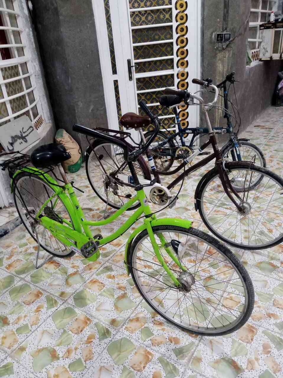 سلام عليكم بيسكلات للبيع ياباني حجم 26 كير وحساس ***********تفاحي سعرة 70 ول ثاني سعرة 90
