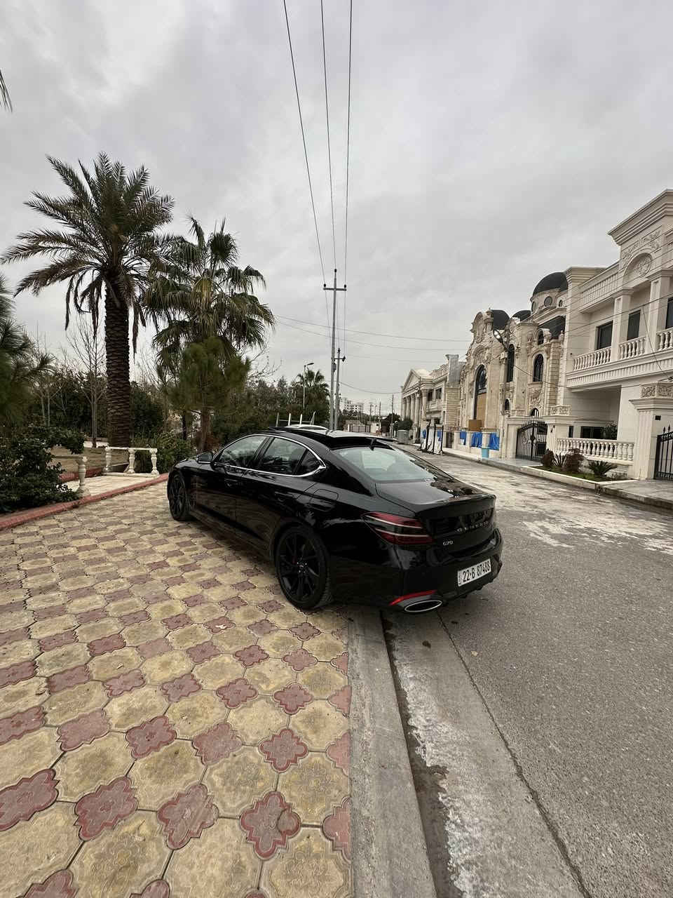 سلام عليكم اخوان
❤️‍🔥للبيع❤️‍🔥

💥جينيسس جي ٧٠ 💥

موديل// ٢٠٢٢           

ماشي 47 الف 

حجم محرك// ٦ سلندر  مكينة ٣.٣ توين توربو🚀 

💰سعر سيارة 238  وبيها مجال بسيط الشراي 

 💯 سونار موجود مال سيارة

📍مكان سيارة// اربيل 

مواصفات ⬇️

پانوراما

كامرة 

رادار ٣٦٠ درجة(امامي + خلفي + مراية)

كشنات بقلاوة + سقف شامو الكنتارة

حساسات امامي + خلفي

كشنات تدفئة + تبريد

‏ Key Card موجود 

ستيرن هيتر

تشغيل عن بعد

صندوك ذكي

٥ وضعية قيادة (Costum-Eco-Sport-Comfort-Smart)

سيستم سماعات Lexicon

‏ Auto Hold 

بريك كهربائي

شحن وايرلس

بعد بيها مواصفات هواية 

 الضرر جاملغ سايق صبغ وطرف البنيد شويه صبغ بدون دواخل ايرباك سكان وبرده راجع سستم 
سيارة اكسل دفع خلفي. اتونسس

رقم هاتف ***********
