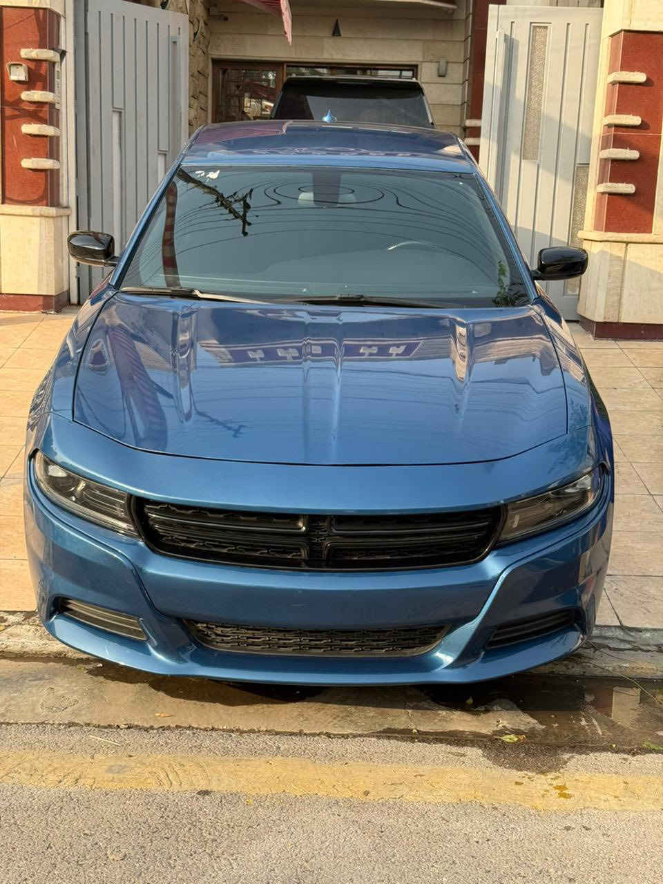 جارجر ٢٠٢٣ بدون رقم دخول جديد
لون بحري مميز 
حادث السياره بنيد شي بسيط  فقط جدا بسيط 
مكاني بغداد الكرخ  اي استفسار اتصل 
*********** السعر 237 ورقه 
نص مواصفات سياره جديده لوك
