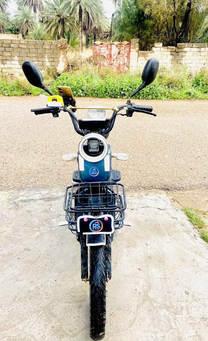 السلام عليكم بايسكل شحن للبيع العنوان الحساويه الرقم *********** الخاص مفتوح
