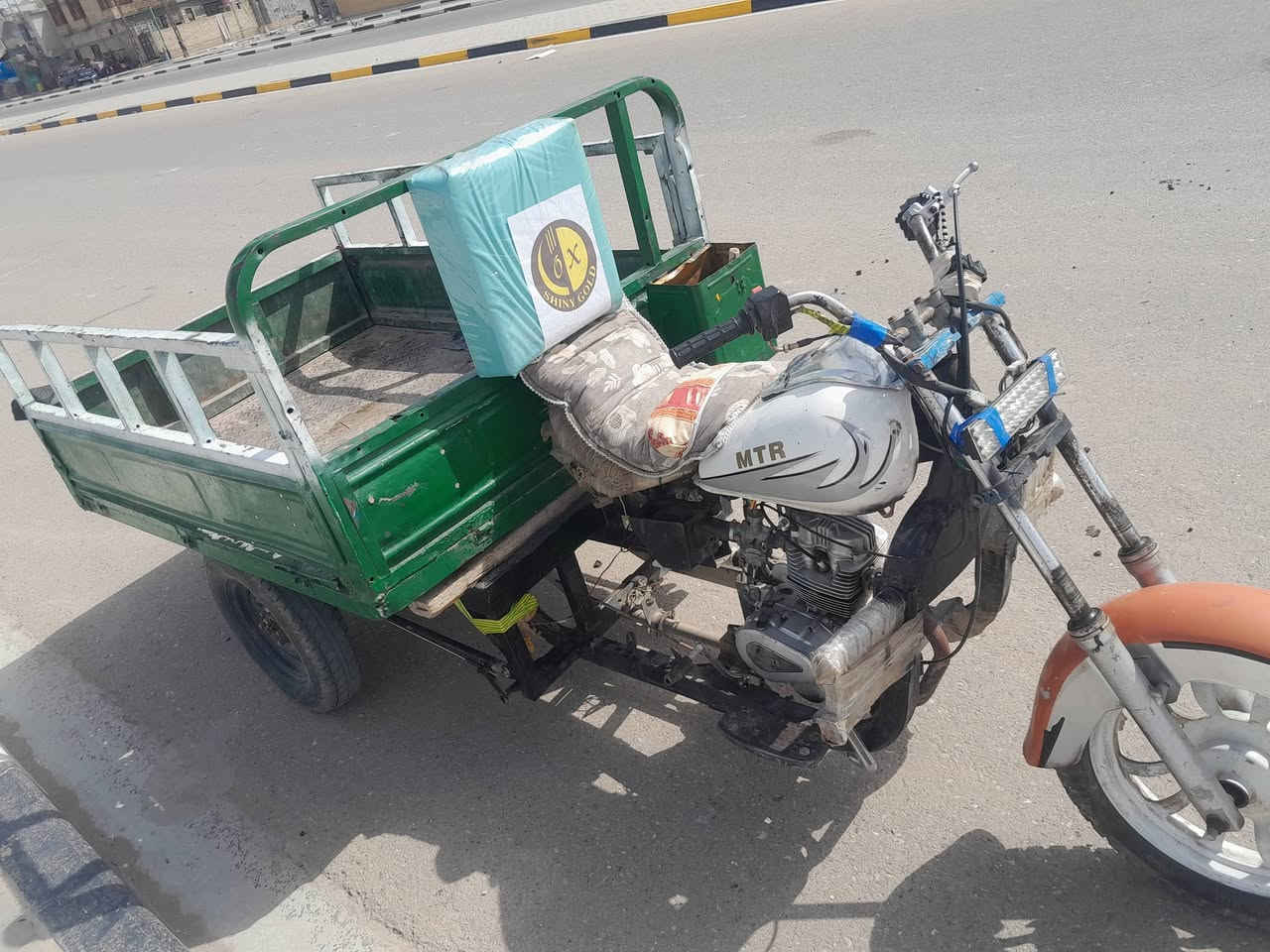 سلام عليكم ستوته ادوات مكفول كهربايات شغال سلف هندر تواير جدد جوبلس محرك ناعم اخرس سلف هندر بيه لحيم بل شاصي جوه الهدر فقط سعر500 وبيها مجال قليل متواجد شريحه واتساب فقط ***********
