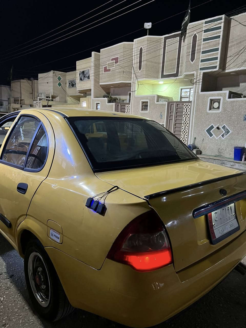 سلام عليكم ورحمه الله وبركاته طيبه للبيع موديل 2015 رقم بغداد مصفره هيئة وغرامات  سياره خير من الله مكينه كير شواصي مكفولات كهربائيات كلها شغاله تخم تاير جديد تبريد ثلج تدفهة شغاله سياره حلوه وكامله مناقصه شي السعر 35 مكانهه كربلاء الحولي 
***********
