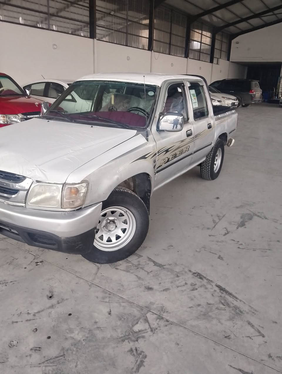 پيكاب دير 2007 منه فيست مكينه به خ و گير و اكسل و مكينه به شه رت كاره بايات به شه رت سياره يكى بئ  كيشيه هه ر چوار تاى نوى هه ر چوار به ره ده رگاى نوى سحرى 27 ,وه رقه شوين خه ليفان پيشانگاى كاروان له خزمت هاولاتيانى ئازيز و خؤشه ويست داين بؤكرين و فرؤشتنى هه موو جؤره سه ياريك ***********--------***********
