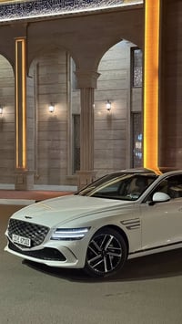 جنسس G80 • فول اوبشن • ماشي ١٠٠٠٠ كم