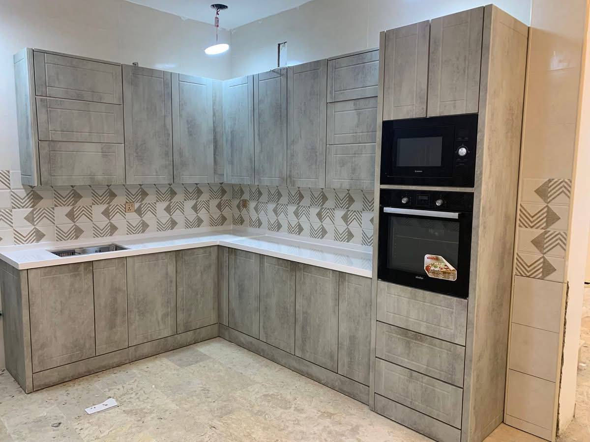 تحية طيبة متابعين بيج عالم الألمنيوم 
مستعدون لعمل المطابخ التركيه hdf 
والمطابخ الألمنيوم مع أحدث التصاميم 
سعر المتر الارضي hdf 190 
سعر المحق 190 مع الانارة 
سعر المتر الأرضي المنيوم تركي 150 
سعر المتر الكوارتز 140 
سعر المتر المرمر التركي 120 
الهدايا تكون مع المطبخ 
سلة صحون سلة منظفات 
مع التصميم والنقل والتثبيت مجانا 
للإستفسار ***********
