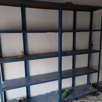 للبيع رف سعره 50 الف. مترتين ب مترتين. بغداد 07700943814