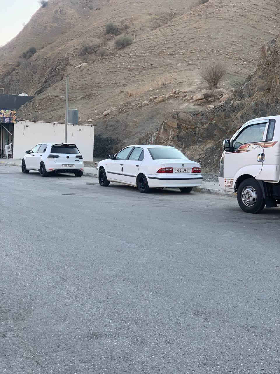 سلام عليكم مراوس ب 500 كير عادي
سمند 2011.  محدث 17 .  كير محرك حداديه بالكارتون كير فرنسي.     ترايك من دهوك للبصره 

  رقمها 27 بأسمي مكاني نجف

***********
