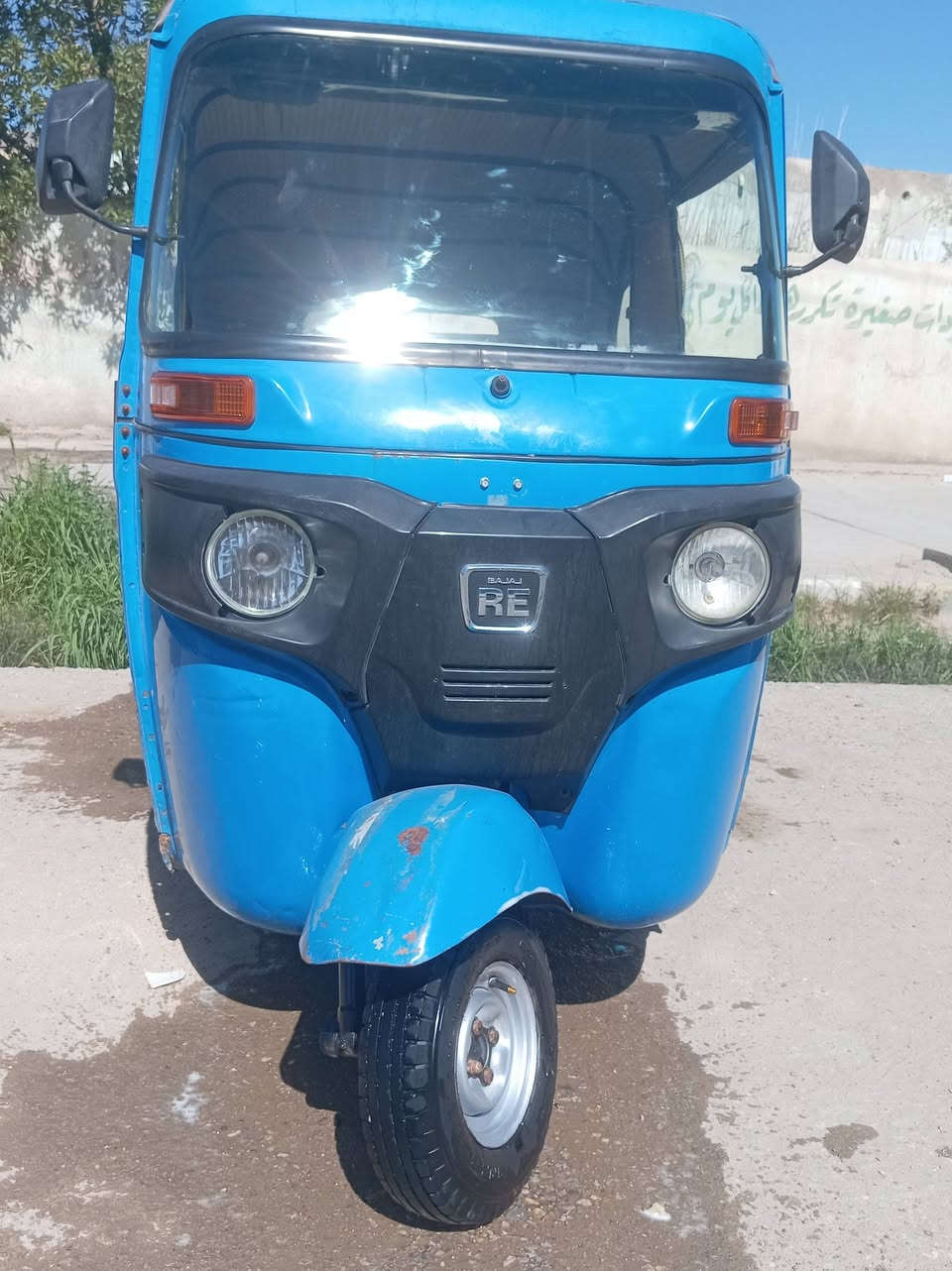 السلام عليكم تكتك للبيع موديل 22شهر 8رقم ذي قار لوحات نكليزي تحويل ثاني يوم كشرها بيه طكه بلصفحه ومعمره سعر 8250وبيها مجال مكاني رفاعي الخاص مغلق تصل على رقم ***********
