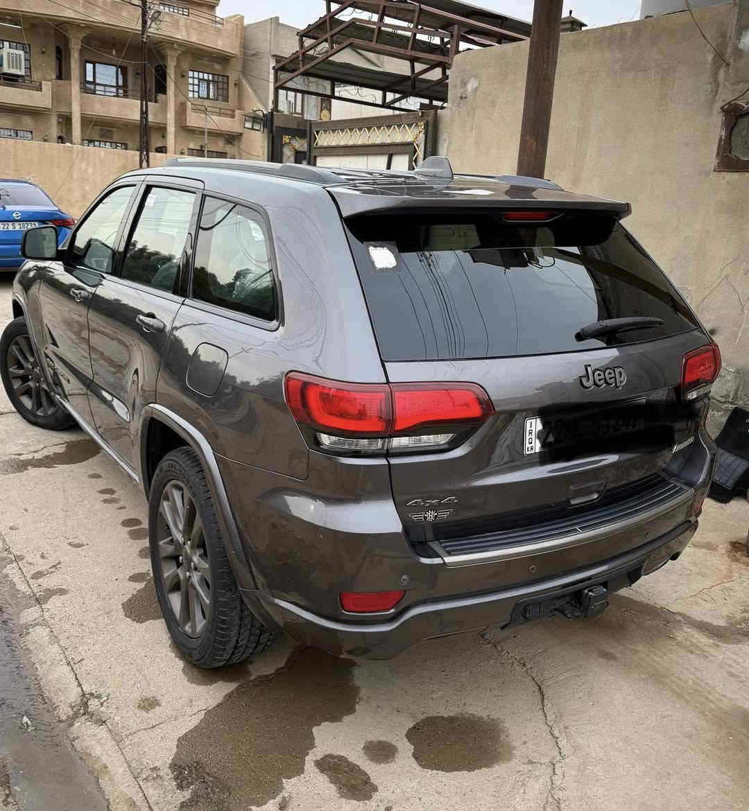 سلام عليكم جيب كراند شيروكي لمتدد 2017فول حادثها بسيط شبرين صبغ بلبوند والباقي كفاله كير محرك اكسن شرط طخم تايرات سنويه لي ٢٠٣٠ لاستفسار عن سعر اتصال ***********/***********
