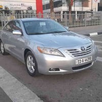 كامري للبيع لون سلفر وارد أمريكي ليبل واحد فقط جاملغ الامامي مبدل بلاد...