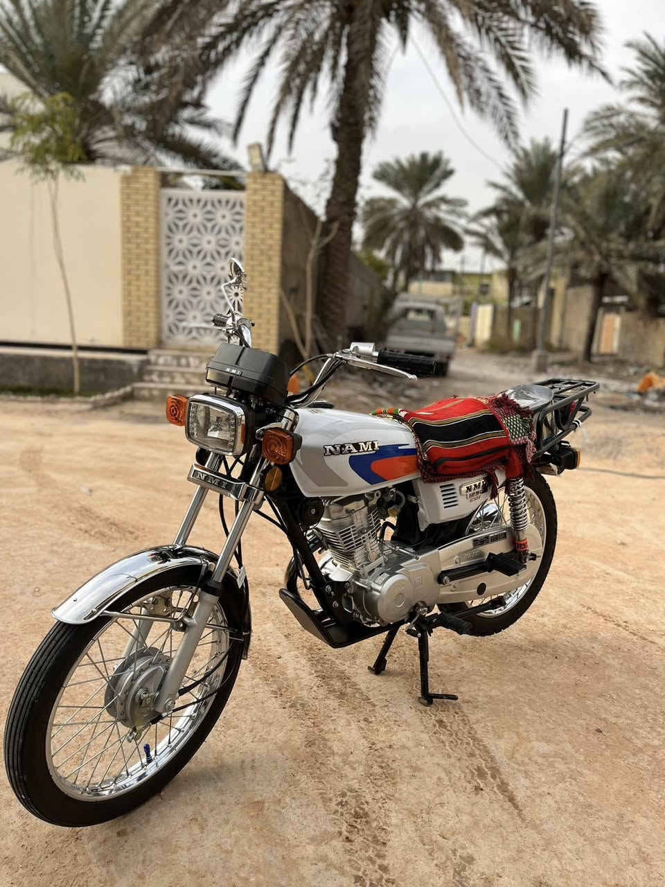 سلام عليكم دراجه اربع كير نامه اصلي شلامجه اصولي اوراق كامله اصولي شاصي ارشه موديل 14 ول تعمير 25 العنوان نجف خلف مسجد السهله السعر 950 للتواصل علا الرقم ***********
