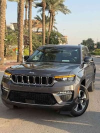 ‏  كلين تااااااااااايتل Jeep Grand cherokee 4xe الموديل٢٠٢٤ 4x4 هايبرد...