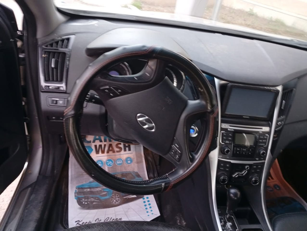 سلام عليكم سوناتا2014
سياره جاهزه على اخر حبايه
فول مواصفات عدا الفتحه بصمه وشاشه
وكشنات جلد  وكهربائيه تخم تاير جديد
صدر جديد سياره كامله بالعافيه على الياخذهه
السعر 82 وبيهه مجال
***********
