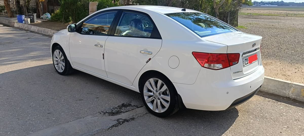 ️ السَّلَاْمُ‌ ‌عَلَیْکُم‌ 
سـیراتو 2012 خلیجی محرك 1600 دوش رقم سلیمانیه بسمی مــڪفوله ڪفاله عـامه سـونر مرفق ماشیه 160 الف ڪیر محرك مـڪفولات تخم تایر جدید رقم انکلیزی سنه ویه جدیده لحد 2028  مواصفاتها  شفتات بل استیرن اشایر بل مری تحکمات حاس خلفی شاشه کامیرا دور یداد نیکل بلادی ویل 17 ای بی اس کیج حماوە کیر 6 نمره سیاره جاهزه مبیها ای نقص مـڪان السیاره ڪلار
*********** كيفري, ديالى
