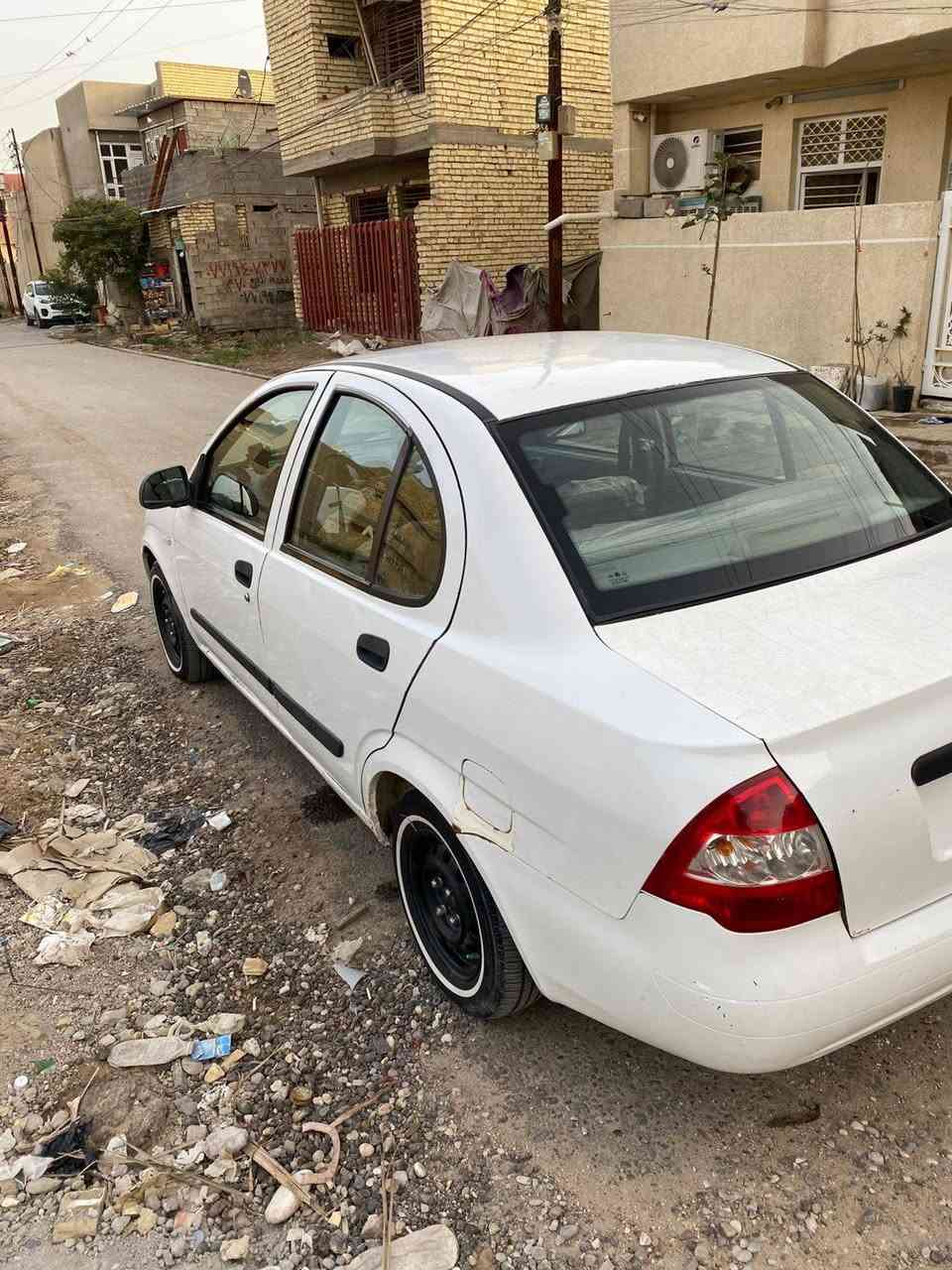 السلام عليكم
تايبا 2012 لون ابيض رقم واسط سيارة جديدة خير من الله بدون حادث كير ومكينة مكفولات تدفئه تبريد سيارة مال جناي نظيفة كلش شادله تخم تاير خط ابيض مثل ما بالصورة السنوية باسمي لل2029 سعره 41 ورقة وبيه مجال بسيط مكان السيارة الشعب السريدات ***********
