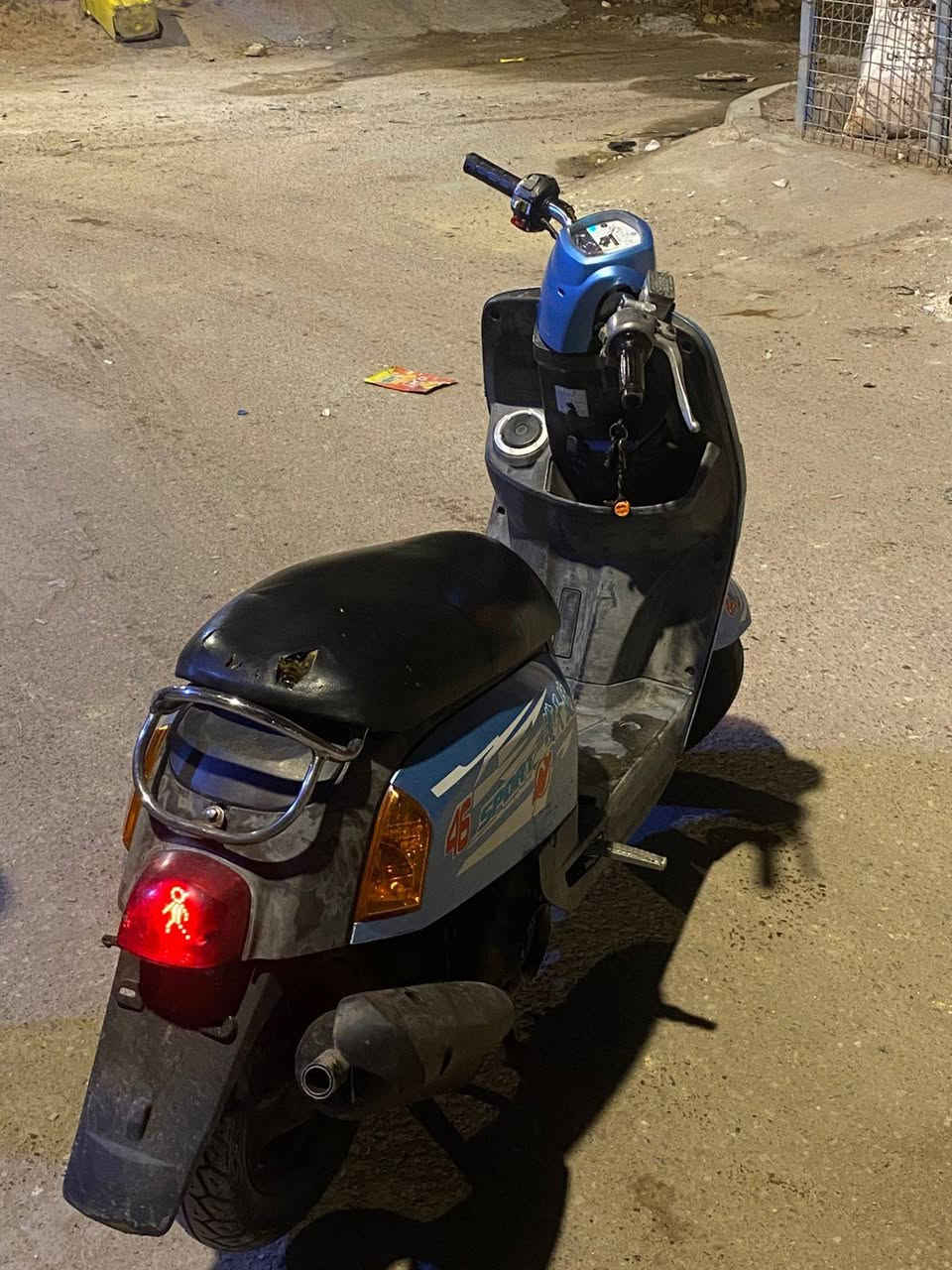 بوليس للبيع مكينة بلادية ما مفتوحه ختم واحد كهربائيات كله شغاله ب825وبيه مجال قليل مكاني بصرة حي الزهراء***********
