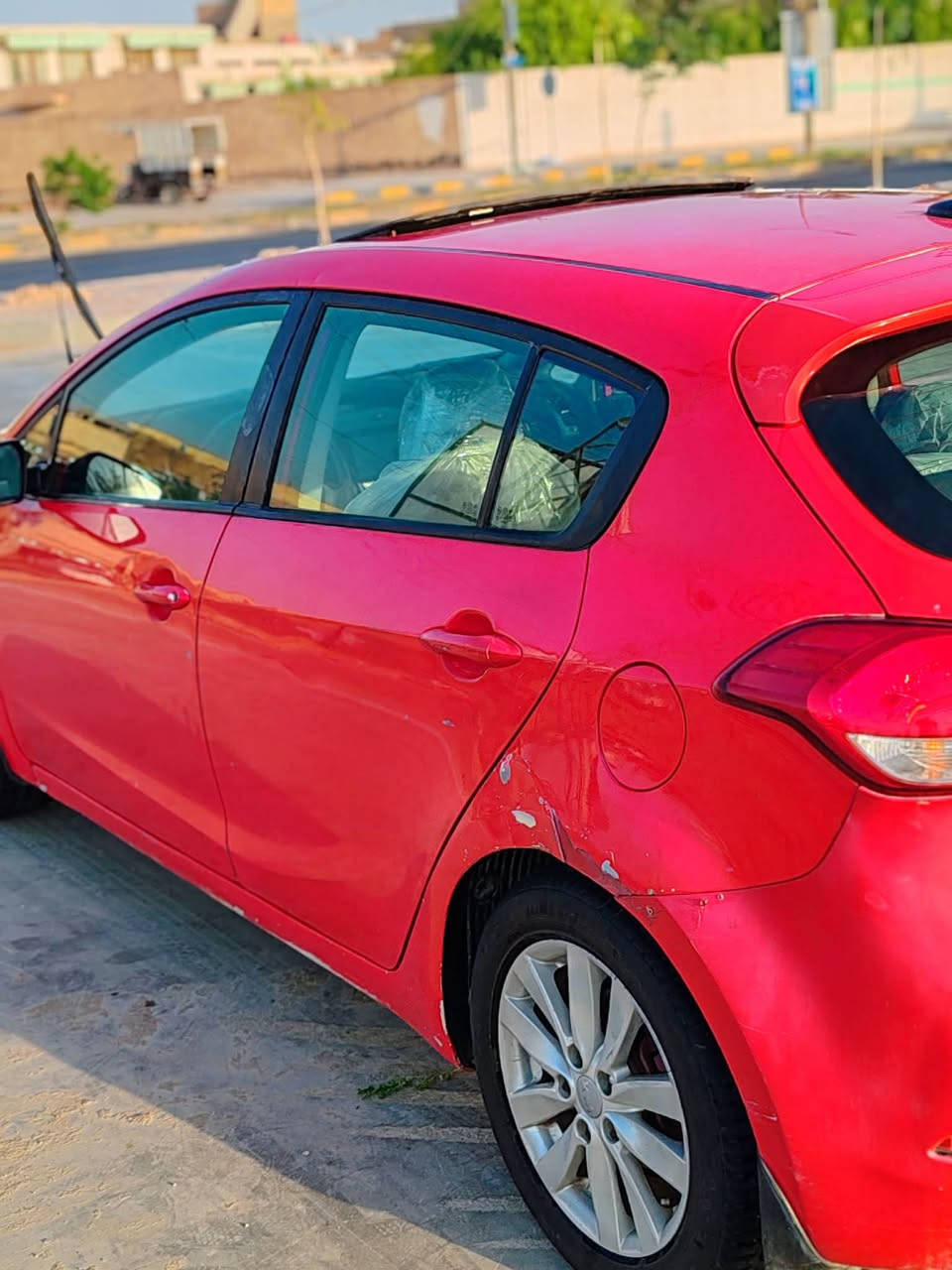 سيراتو ٢٠١٦ وارد امريكي مكينه ٢٠٠٠
رقم بابل بيه صبغات مكفوله من ظربه القويه الاستسفار اتصل على الرقم 

‭٠٧٧٣ ٥٣١ ١٠٠٣‬
مكان السياره كوفه حي ميسان 
اتصل على رقم مكلف بنشر رجاءااا 
السعر ٨٠وبيه مجال النجف, العراق
