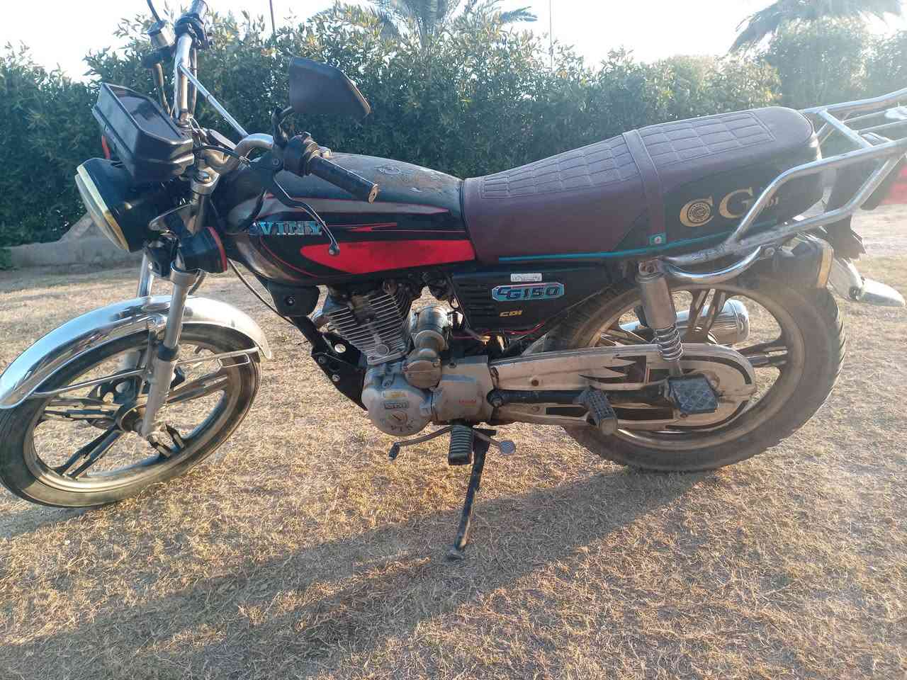 سلام عليكم شباب موطور ايراني موديل22اي نقص مابي والسعر 550 بي ***********
