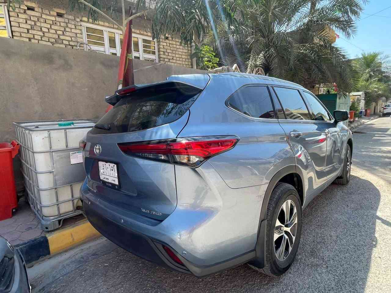 السلام عليكم للبيع هايلاندر 2022 Toyota Highlander XLE
رقم بغداد ماشيه ٦٠ الف تبديل قبق جنطه فقط بدون ارباك سياره كلش جديده مكان السياره واسط الكوت السعر ٣٢٥ وبيها مجال ***********
