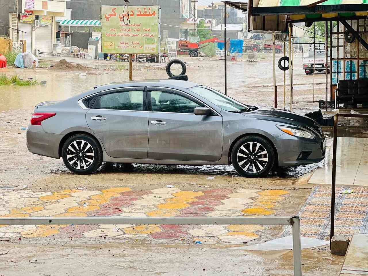 نيسان التيما 18 sv
المحرك 2500
رقم كركوك 
سنويه 28
الموقع بعقوبه 
***********
