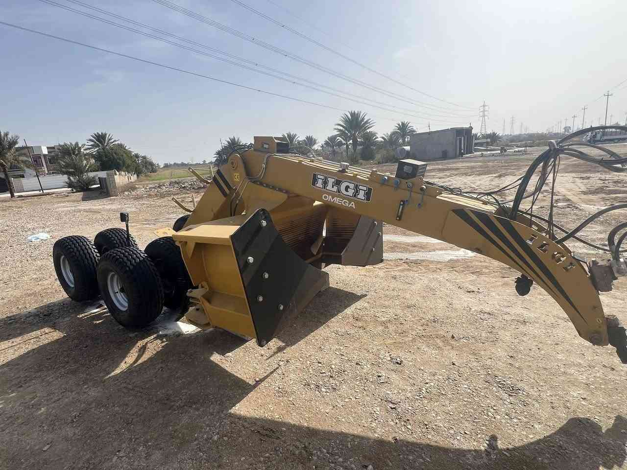 للبيع معدلان 3/5موديل 2025مشتغل 40 دونم/***********
