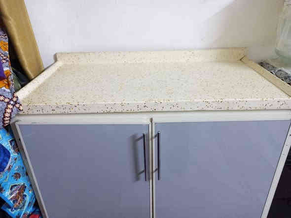 السلام عليكم كاونتر للببع بدون سنك سعر 150 مكان بغداد  اي اتصال ع هذه رقم ***********
