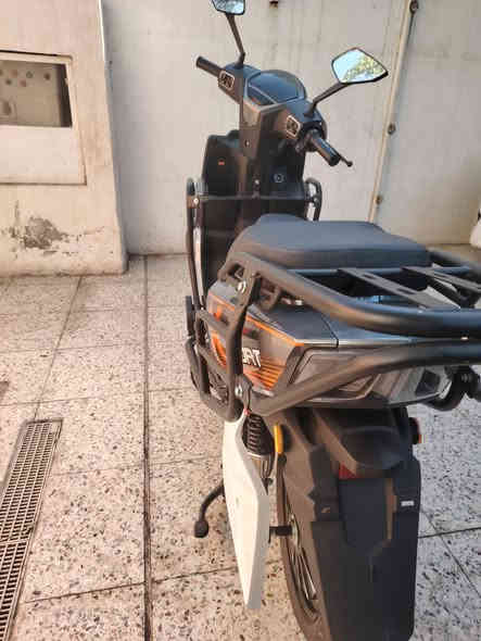 السلام عليكم دراجة شحن سكنس 2025
ملف 2000
بطاريات 6 كبار المسطرة
ماشية 950
وصل موجود
السعر 950 وبيهة مجال
*********** بي واتساب
